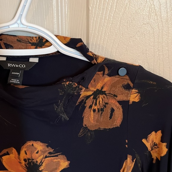 Long Sleeve Shirt - Picture 2 of 4